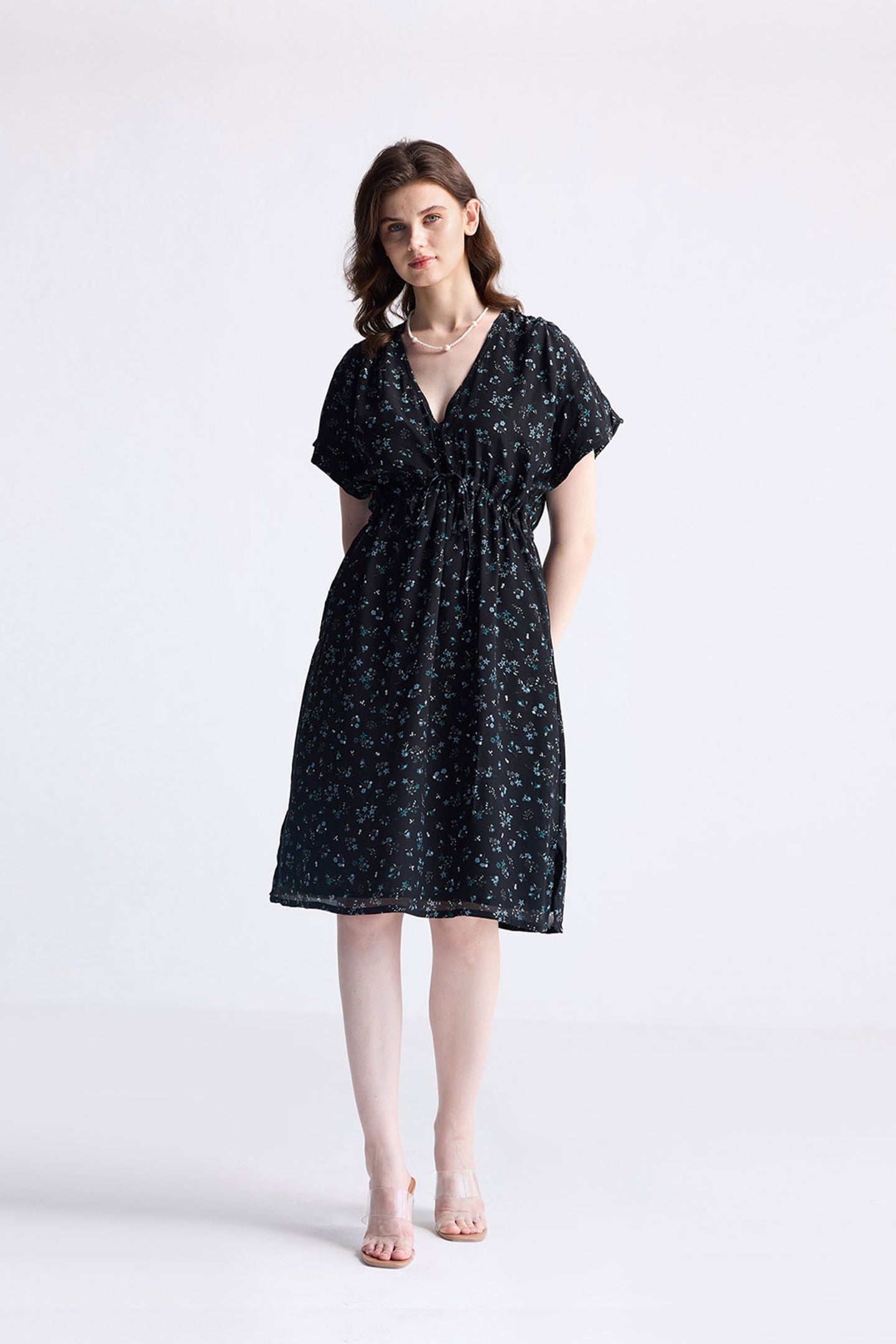 Gathered Knee-length Dress in Dark Blue Florals | Color: Ditzy wildflowers | Size: 2XL Refurbished - Resistor (Note: This is a generic term for an electronic component, refurbished available on Cerqular