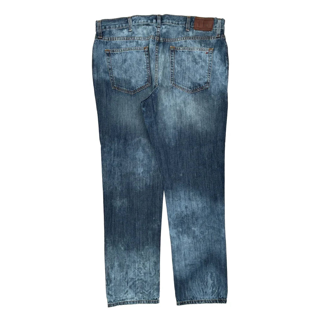 Tommy Hilfiger Jeans - 38W 30L Blue Denim Refurbished - Thrifted (note: this is a term often used to describe second- refurbished available on Cerqular