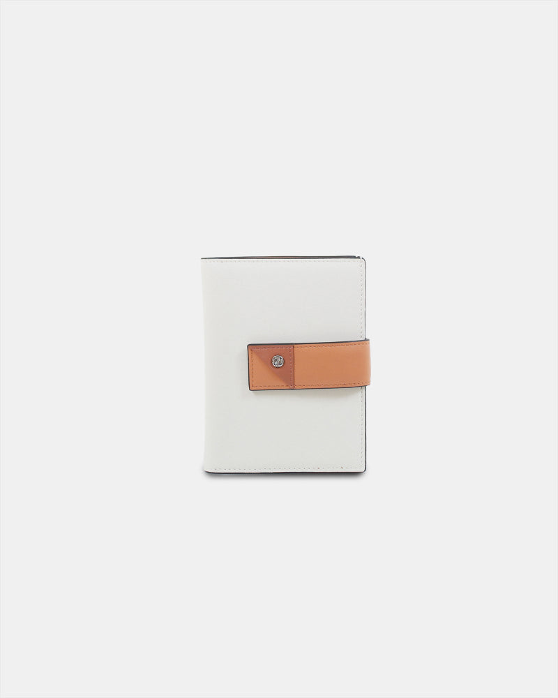 Buy Two-Tone Flap Wallet | Color: Oat x Caramel Refurbished - $85.00 Two-Tone Flap Wallet | Color: Oat x Caramel Refurbished - ONE (assuming it refers to the brand "ONE") refurbished available on Cerqular