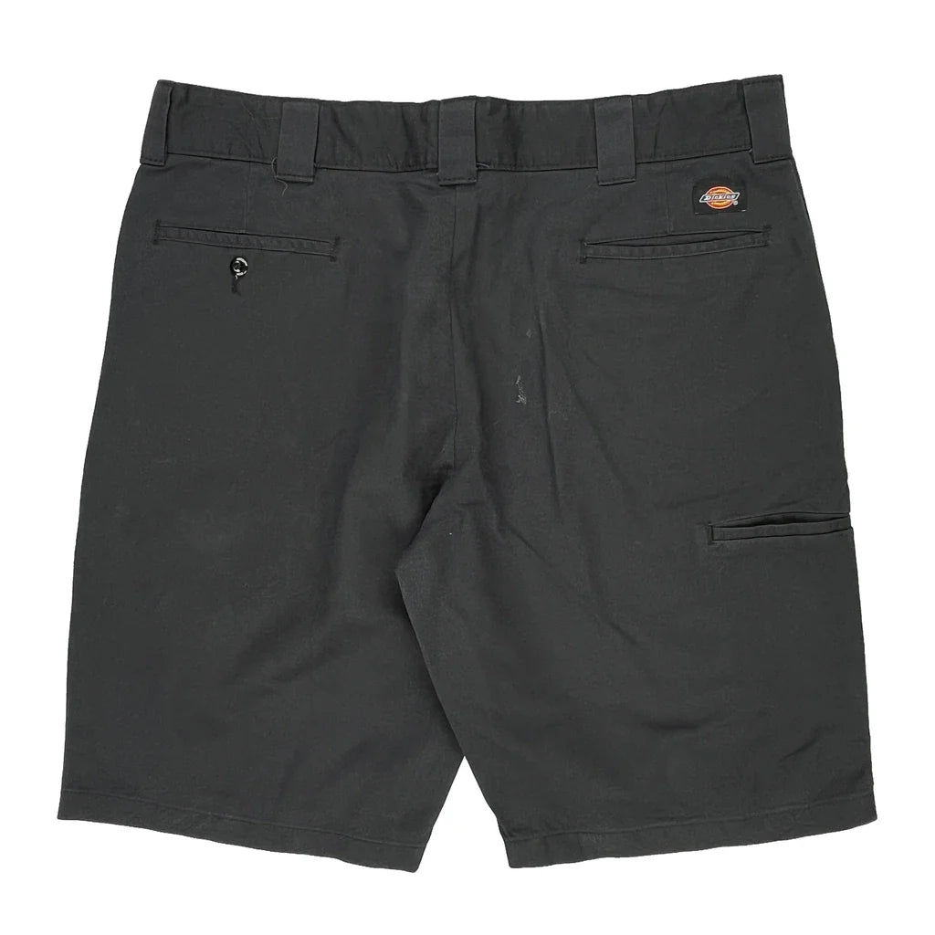 Dickies Shorts - 32W 11L Black Polyester Refurbished - Thrifted (note: this is a term often used to describe second- refurbished available on Cerqular