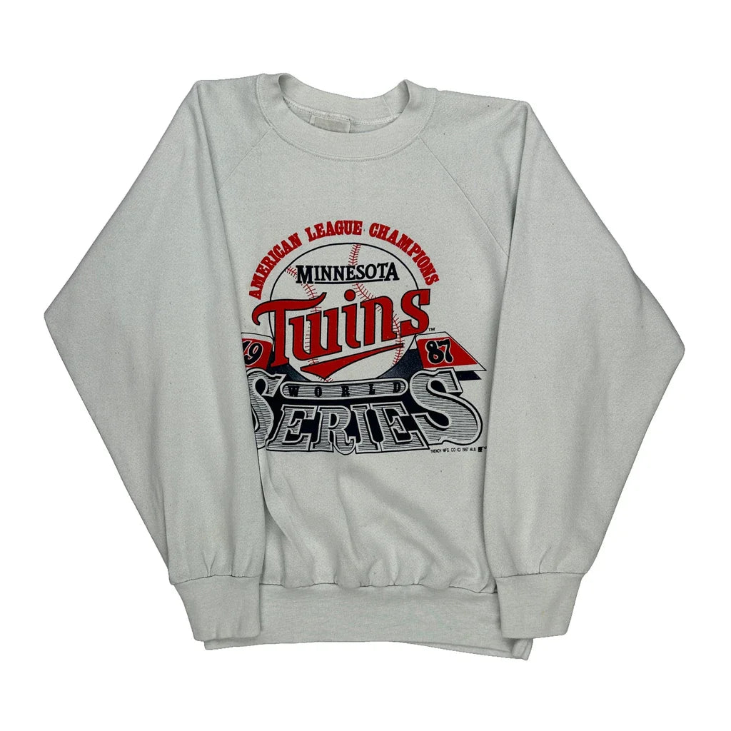 Made In USA Unbranded Graphic Sweatshirt - Medium White Cotton Refurbished - Thrifted (note: this is a term often used to describe second- refurbished available on Cerqular