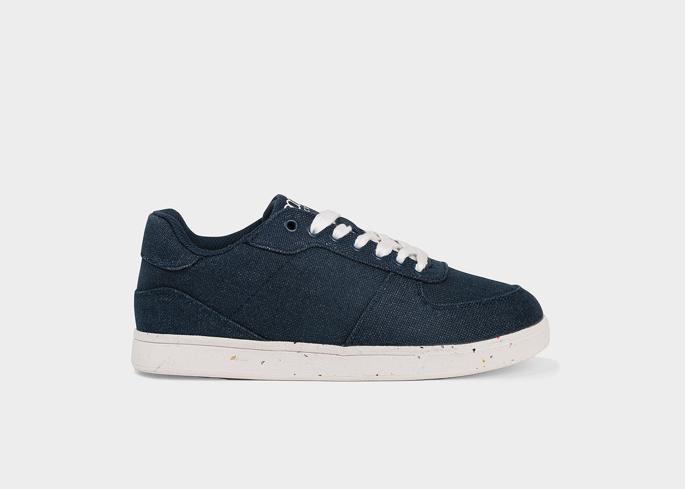 Seeker for Women Navy Blue | Size: US W 7 | EU 37-38 Refurbished - 8000Kicks refurbished available on Cerqular