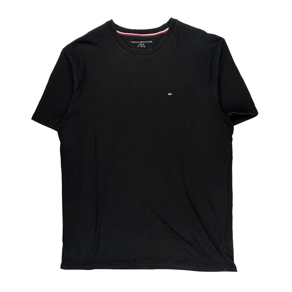 Buy Tommy Hilfiger T-Shirt - XL Black Cotton Refurbished - $16.87 Tommy Hilfiger T-Shirt - XL Black Cotton Refurbished - Thrifted (note: this is a term often used to describe second- refurbished available on Cerqular