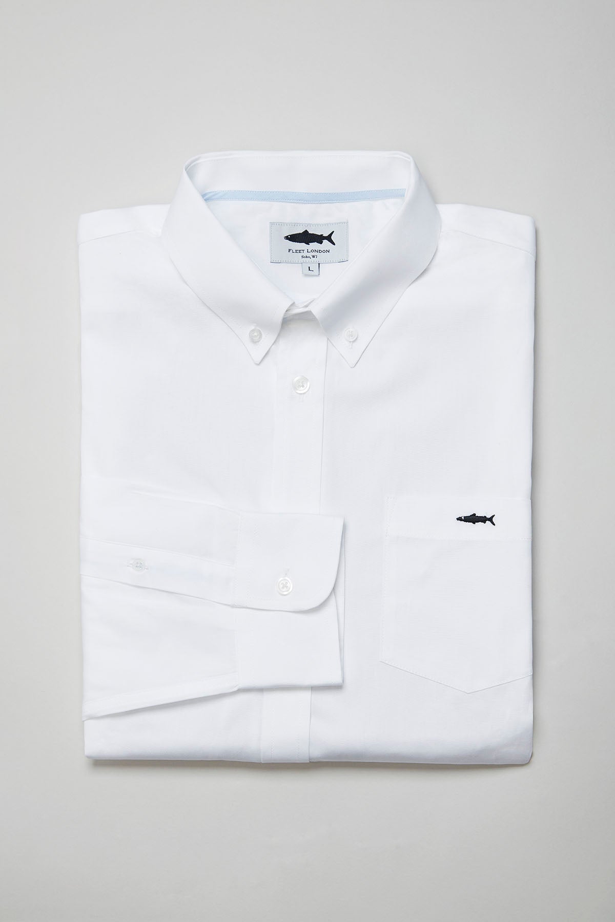 White Cotton Shirt for Men | Size: XXL | Colour: White Refurbished - Fleet London is not a well-known brand, so the standardized brand name refurbished available on Cerqular