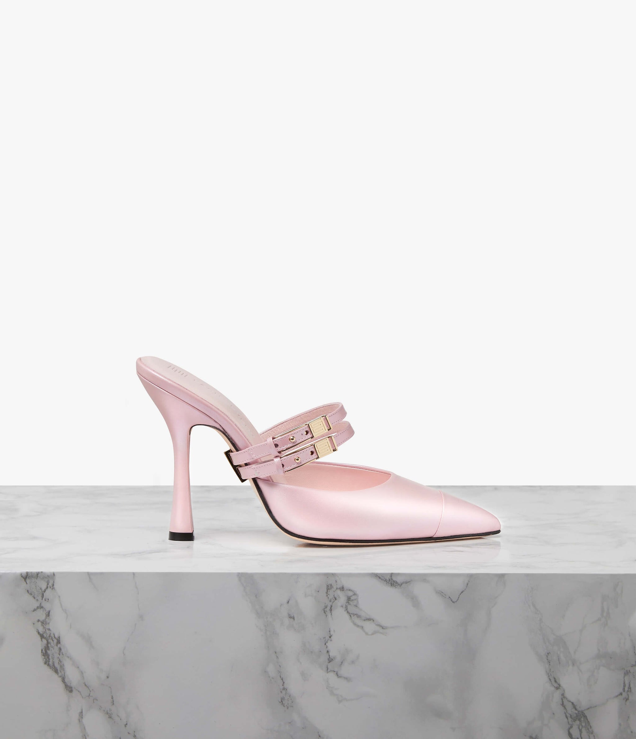 SASSO AKOYA PINK | UK Size: 5 | Width: Regular Refurbished - Each & Every refurbished available on Cerqular