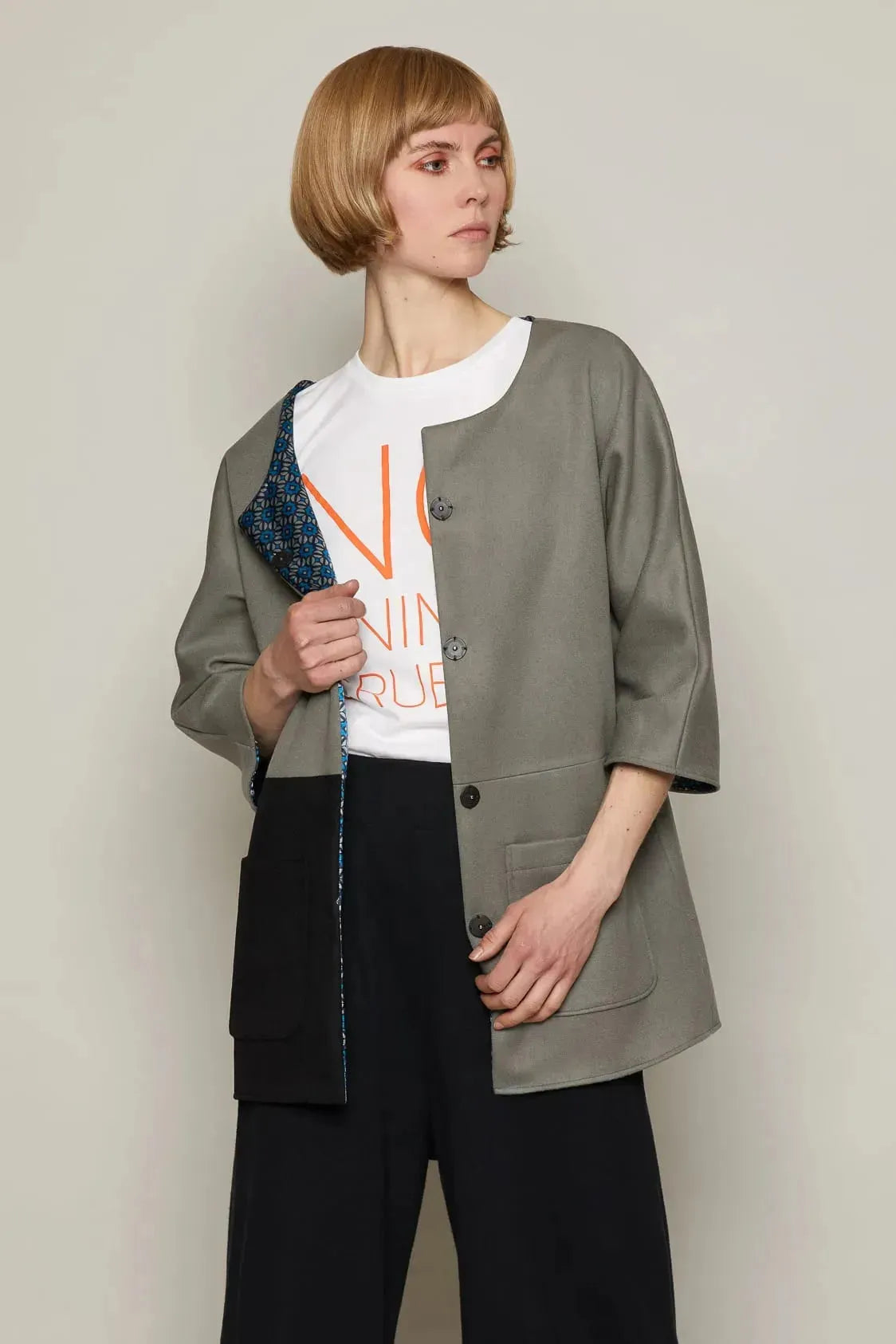 Harambe Jacket (Grey) | size: S Refurbished - N/A refurbished available on Cerqular