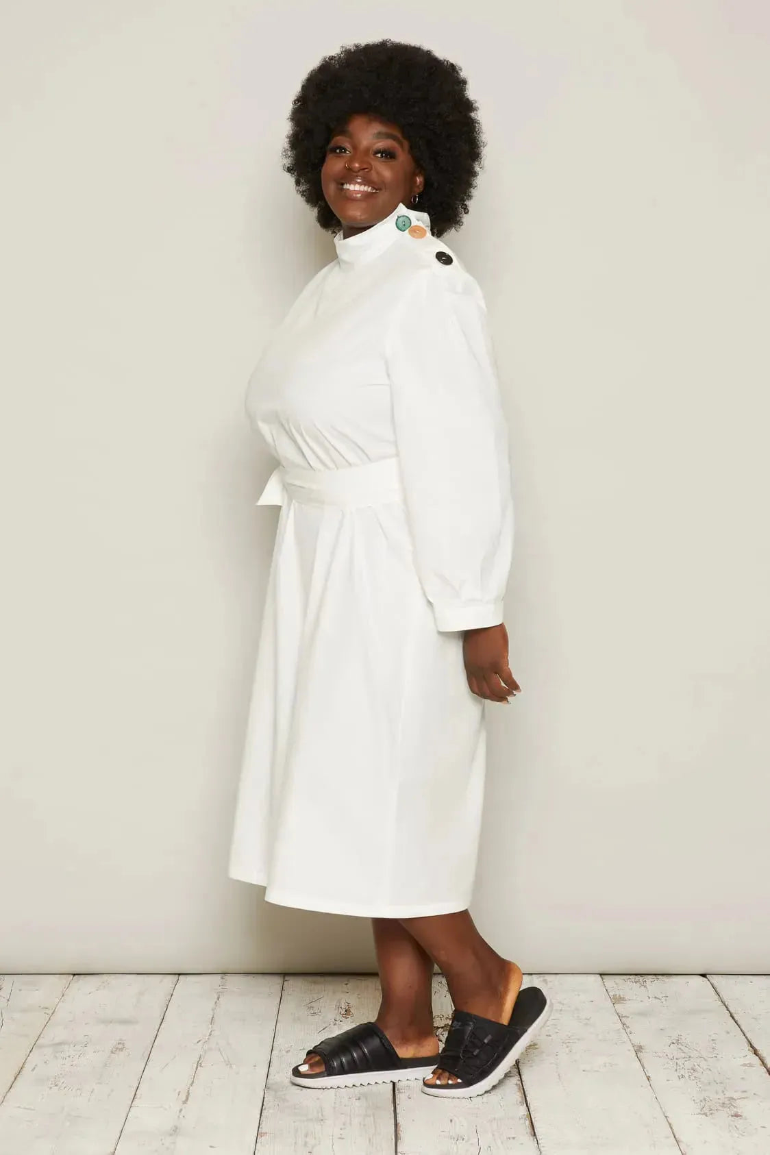 Buy Jara Dress (White) | size: 5XL Refurbished - $228.00 Jara Dress (White) | size: 5XL Refurbished - N/A refurbished available on Cerqular