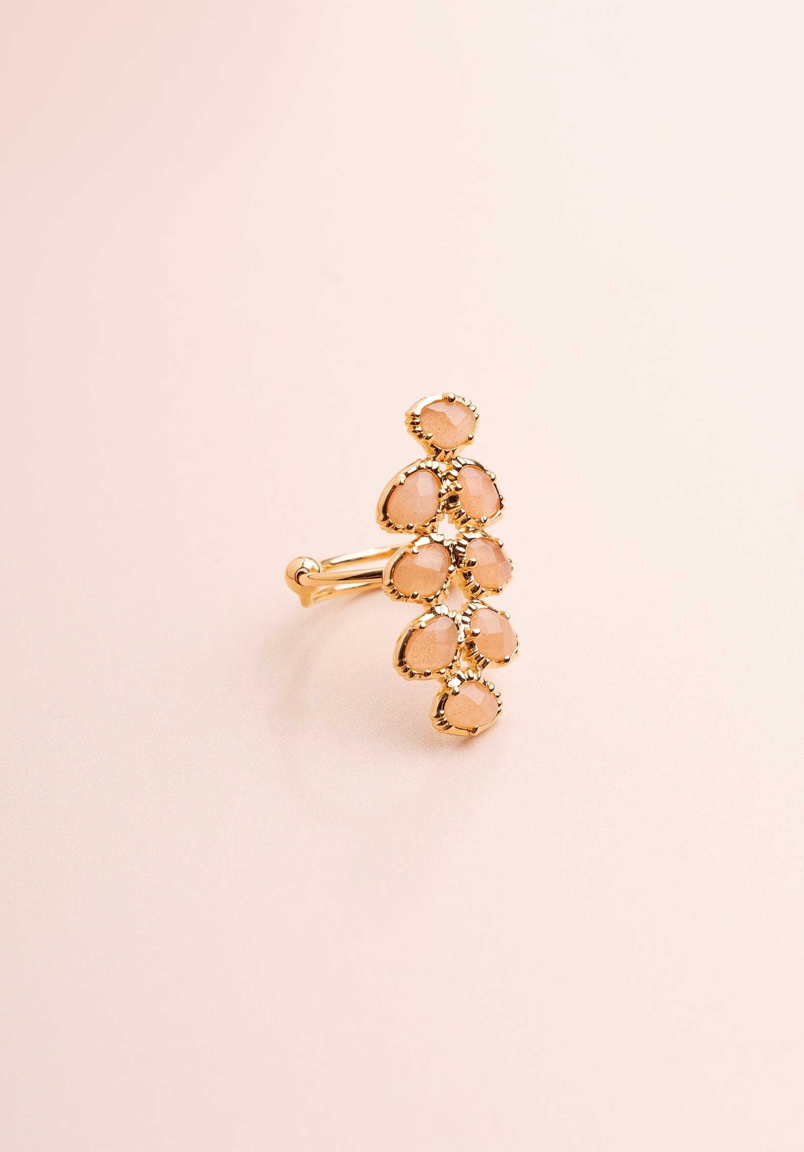 Buy Ring Epi Pierre-De-Lune-Nude | Color: PIERRE DE LUNE NUDE | Size: U Refurbished - $137.61 Ring Epi Pierre-De-Lune-Nude | Color: PIERRE DE LUNE NUDE | Size: U Refurbished - Rue Madame is a known brand, and the standardized name is " refurbished available on Cerqular