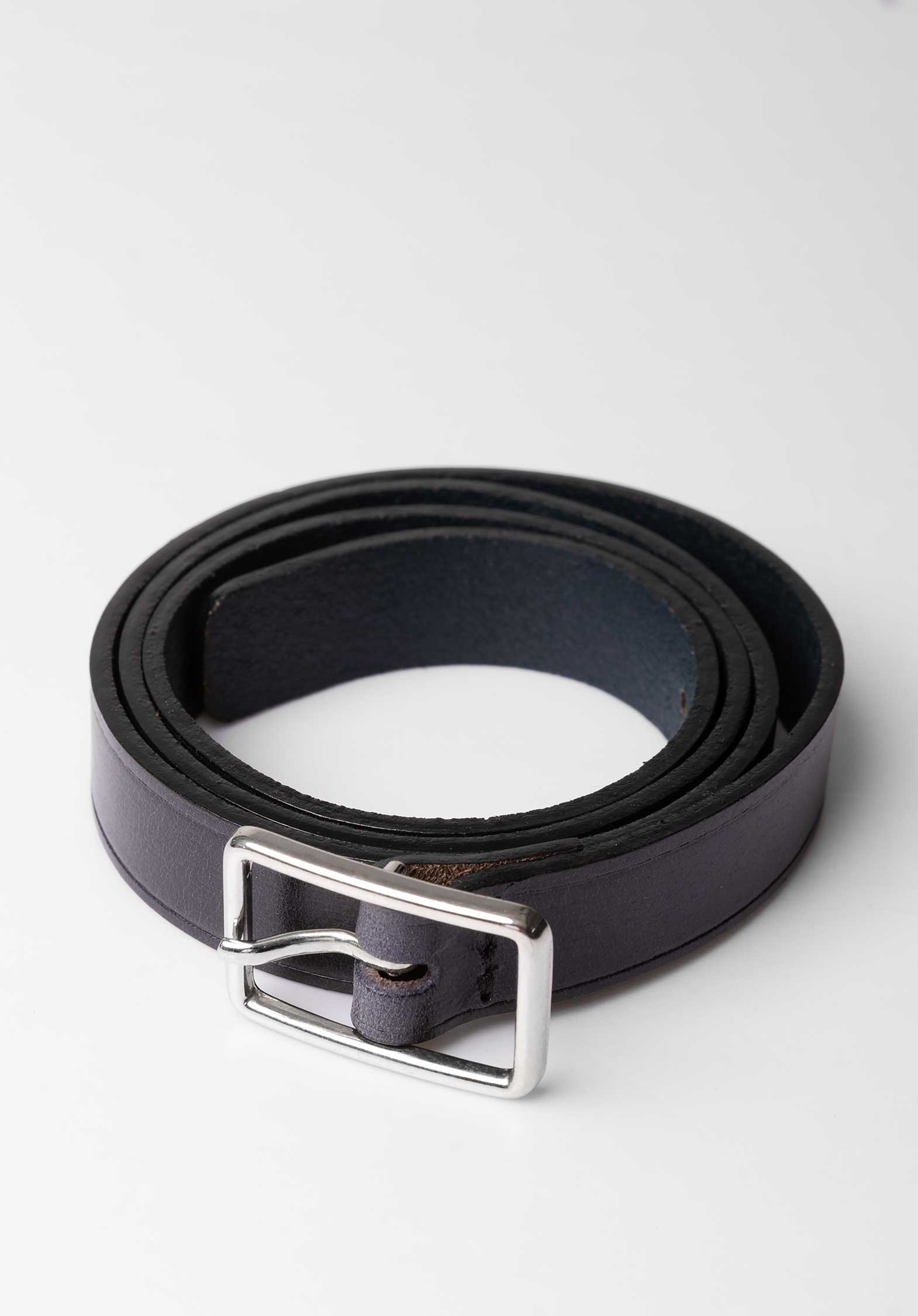 Belt 6501 Black | Color: BLACK | Size: 80 Refurbished - Rue Madame is a known brand, and the standardized name is " refurbished available on Cerqular