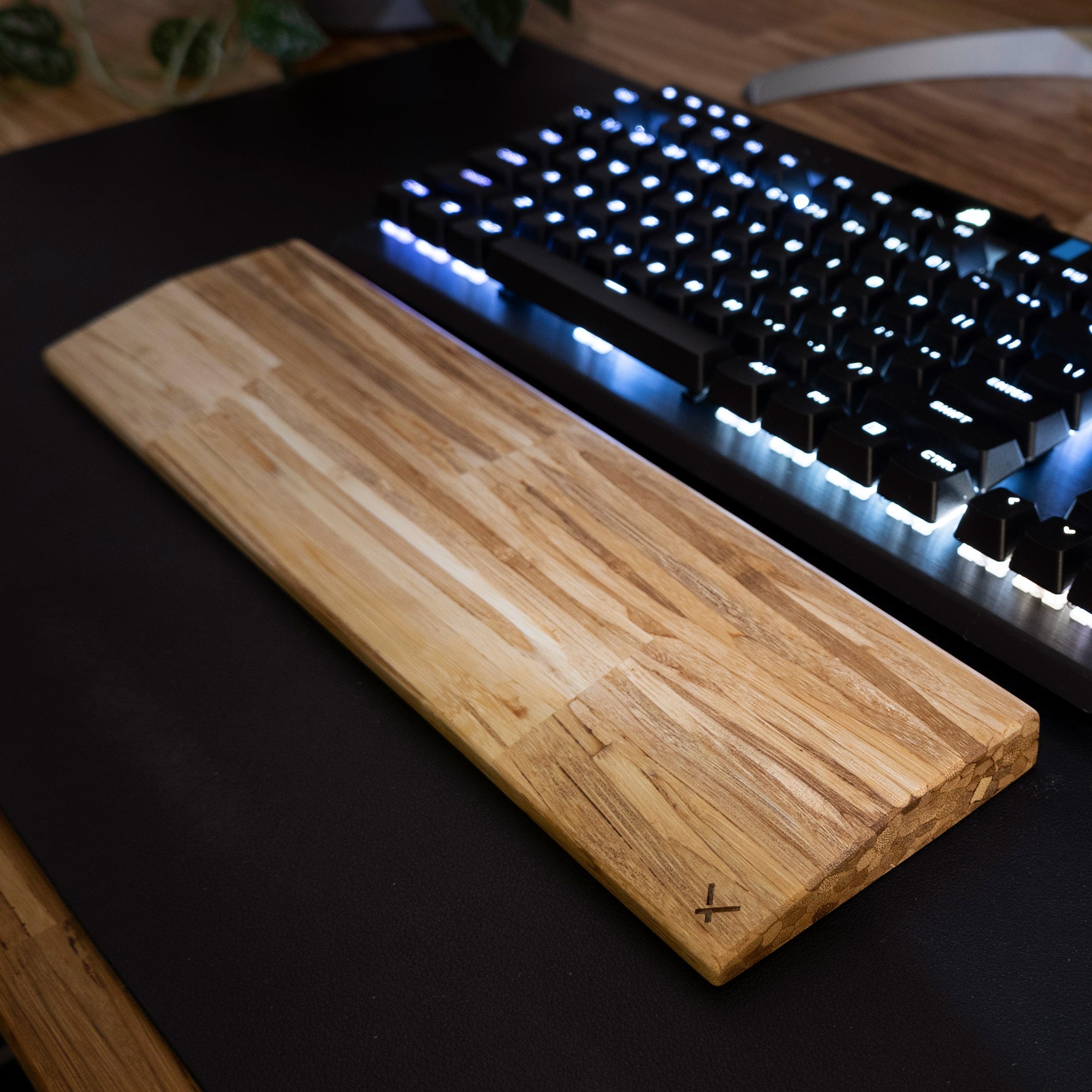 Wrist Rest Refurbished - ChopValue refurbished available on Cerqular