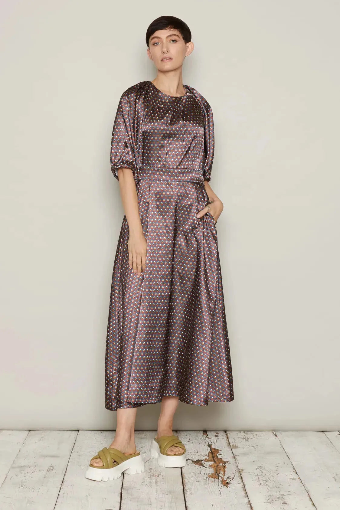 Flosi Dress (Brown) | size: 6XL Refurbished - N/A refurbished available on Cerqular