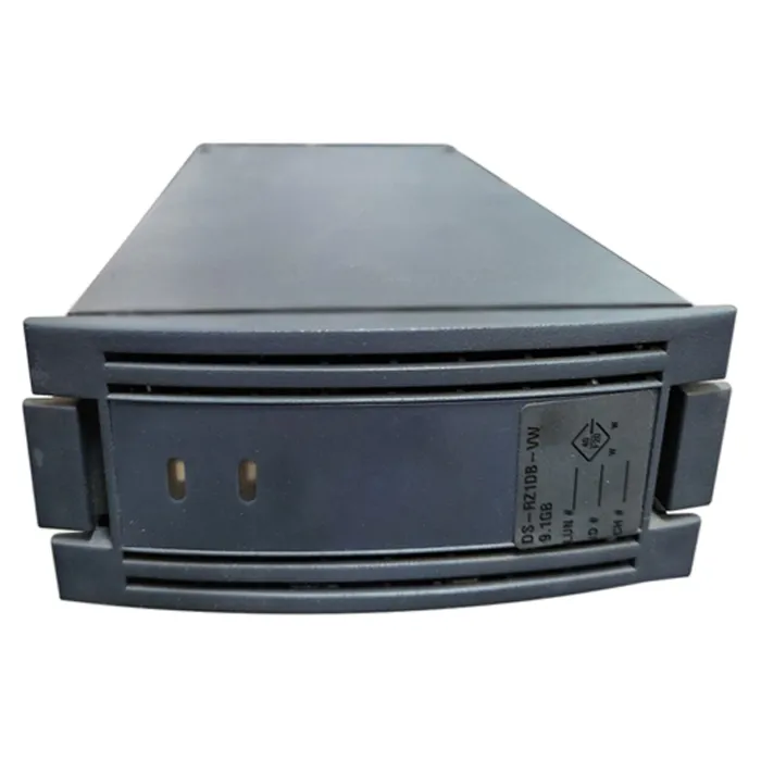 HP DS-RZ1DB-VW | 9.1GB 7200RPM Ultra Wide SCSI Single-Ended Narrow 50-Pin 3.5-Inch Hard Drive Refurbished - Hewlett-Packard (ou HP en abrégé) refurbished available on Gotodirect