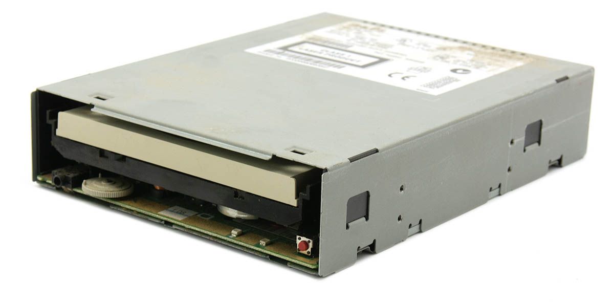 Philips CDD4201 4x IDE CD-RW Drive Refurbished - Philips refurbished available on PCLiquidations