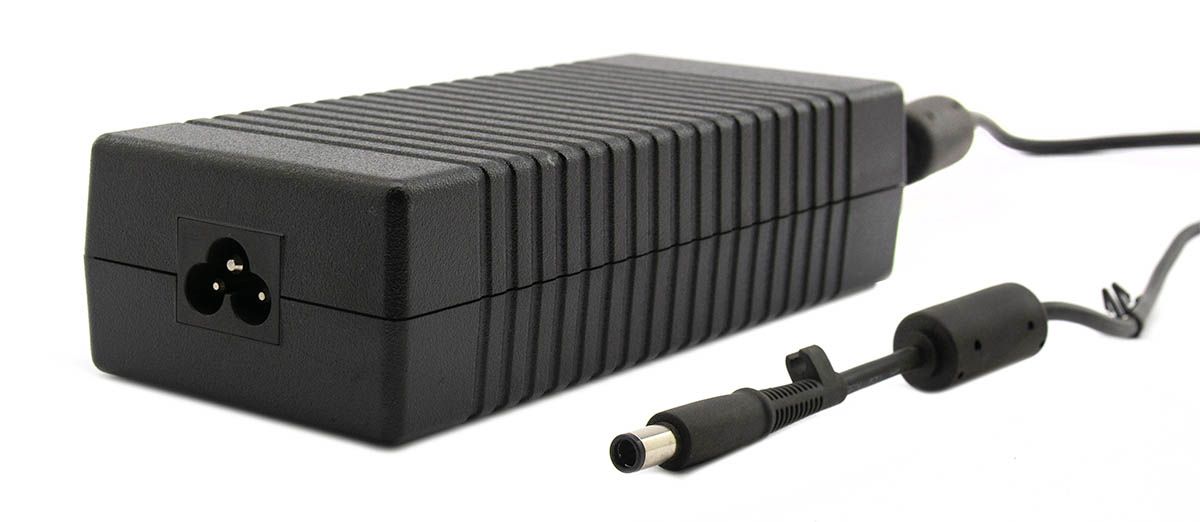 HP AC Adapter 19.5V 6.9A 135W - Big Barrel 7.44mm x 5.00mm Refurbished - Hewlett-Packard (ou HP en abrégé) refurbished available on PCLiquidations