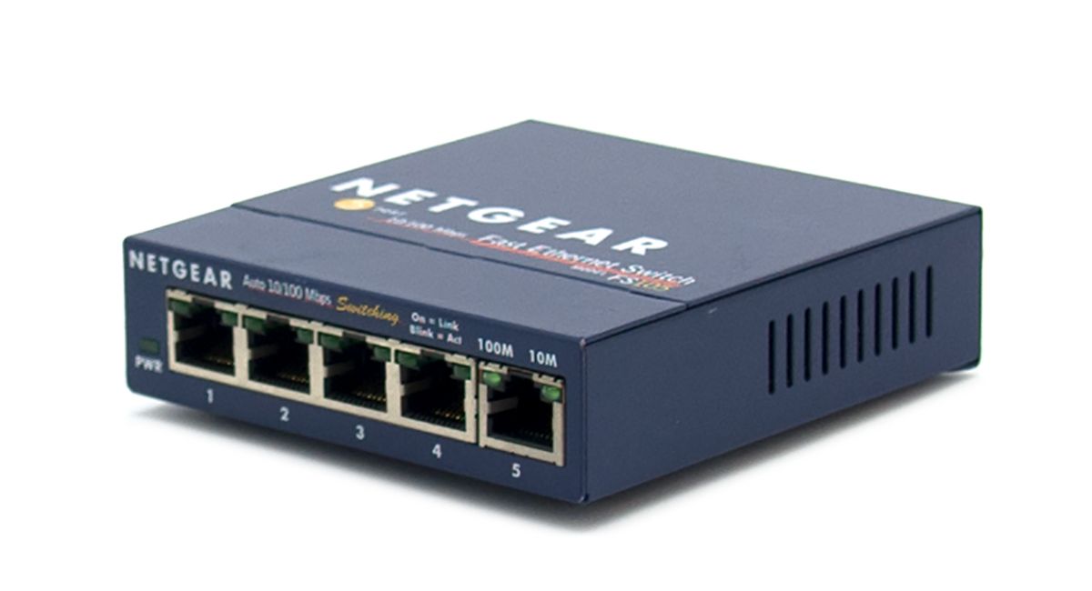 Netgear ProSafe FS105NA 5-Port 10/100 Desktop Switch Refurbished - Netgear refurbished available on PCLiquidations